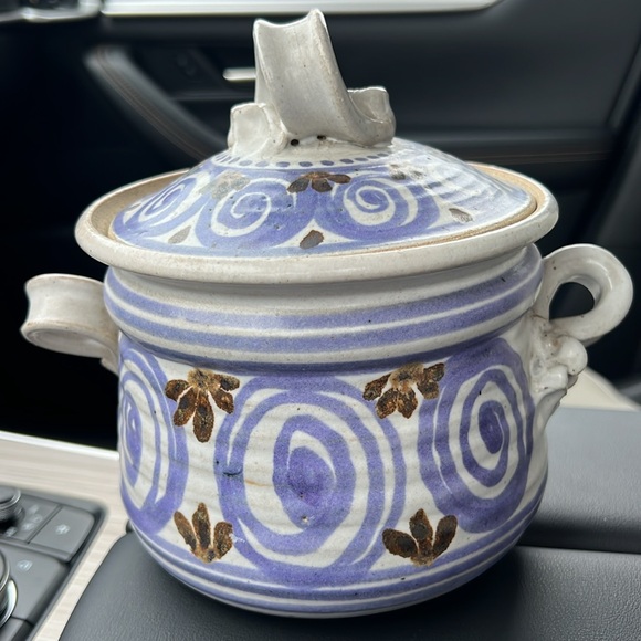 Vintage Art Studio Pottery Signed Glazed Bowl Dish w/Lid Twisted Handles Signed - Picture 4 of 12